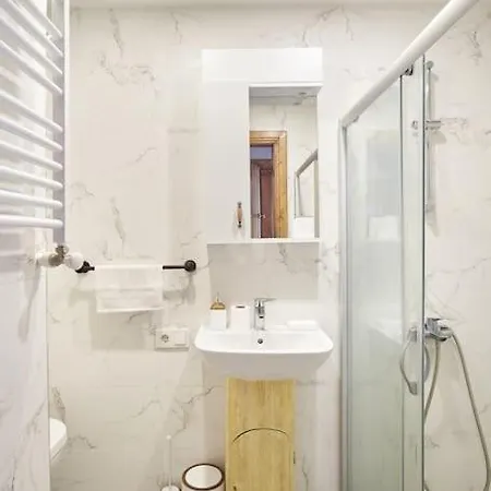 Cosy Wooden Aesthetic Flat In Besiktas * איסטמבול